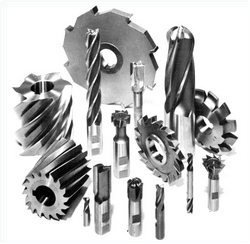 Various milling cutters pic