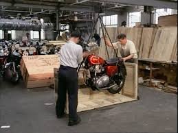 Matchless G15CSR being packed pic