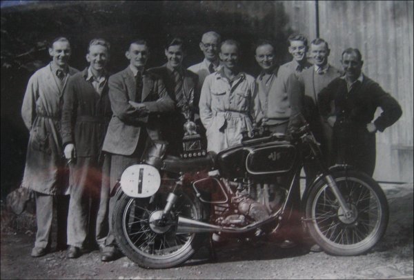 1951 IoM group pic